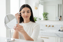 Cargar imagen en el visor de la galería, Depiladora facial de precisión con LED
